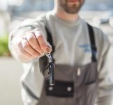 car-driving-keys-repair